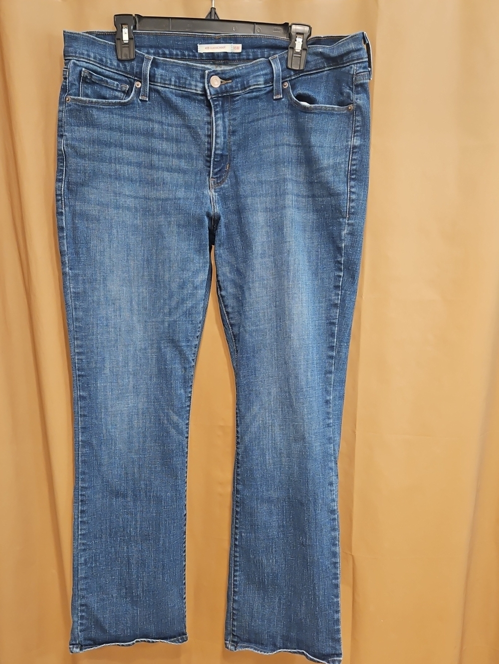 2 PAIRS - Levi's Classic Blue Denim Jeans - Back Pocket Detail - Picture 3 of 11
